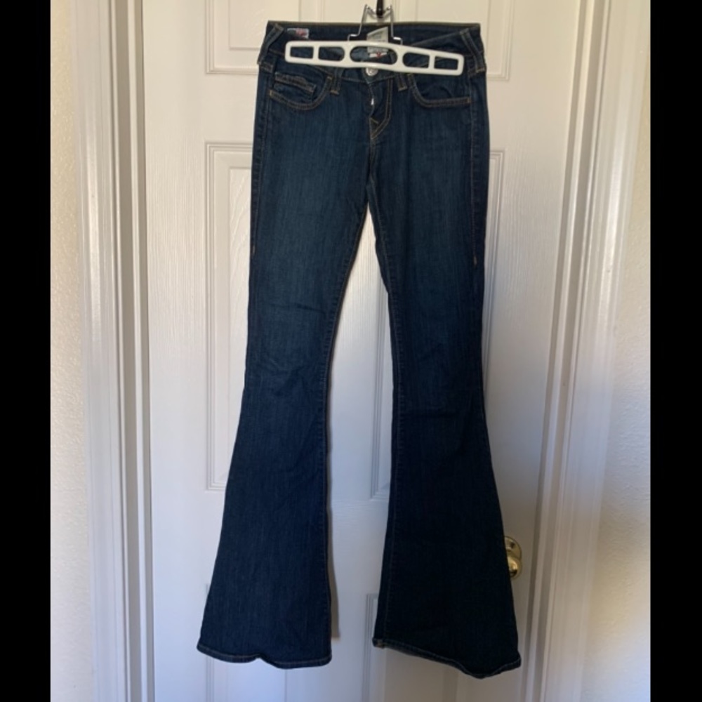 TRUE RELIGION JEANS